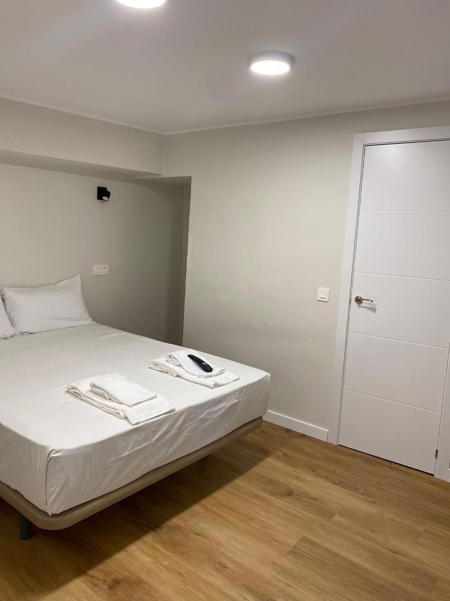 Hostal Mindanao Salamanca Exterior foto